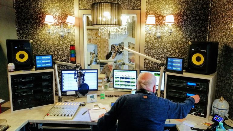 Comment une station française met en péril Radio Minerva, la mythique radio locale anversoise