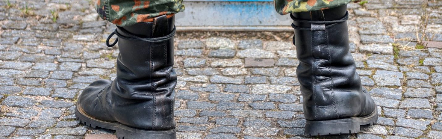 Militaire en rue