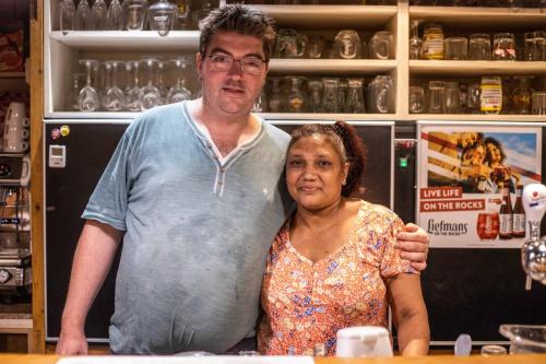 Sonia et Ricky sont les patrons du café Boldershof à Zuienkerke. 